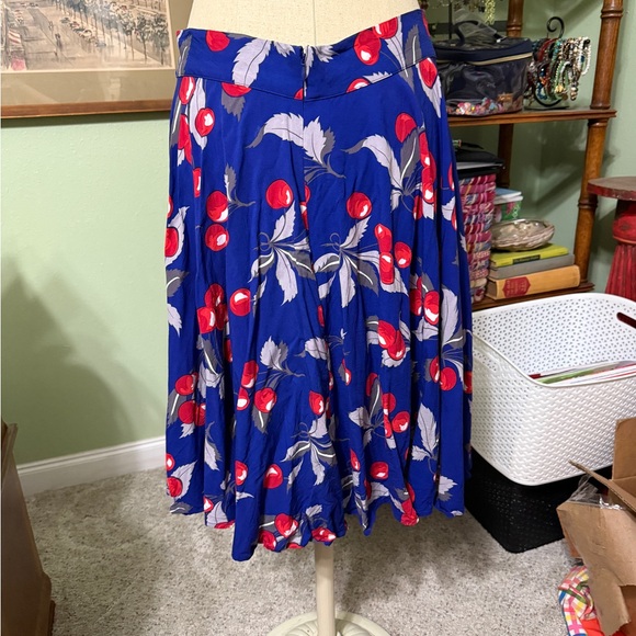 Trashy Diva Blue Skirt with Cherry Design - Picture 2 of 3